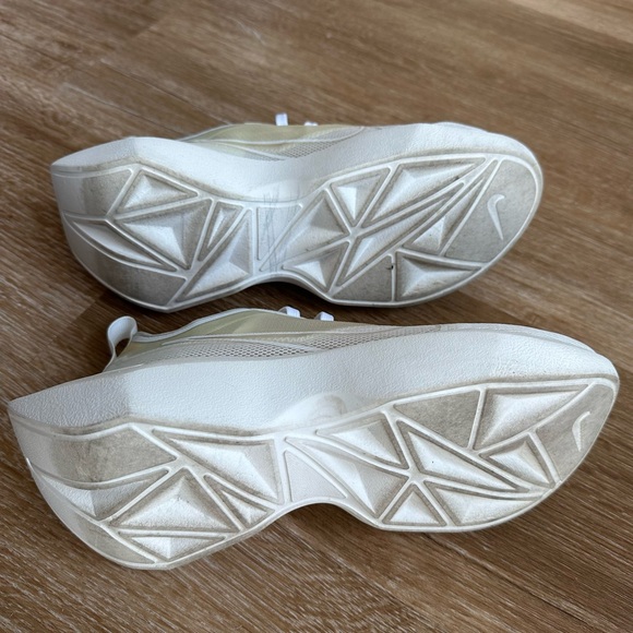 Women’s Nike Vista Lite - Picture 6 of 9